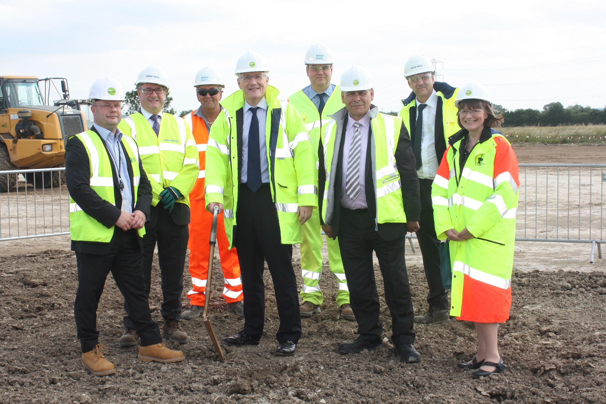 Transport Minister visits Woodside Link in Central Bedfordshire